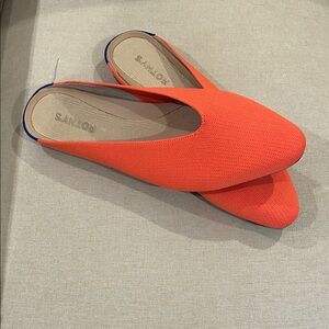 Rothy's coral Orange/pink  almond slip on